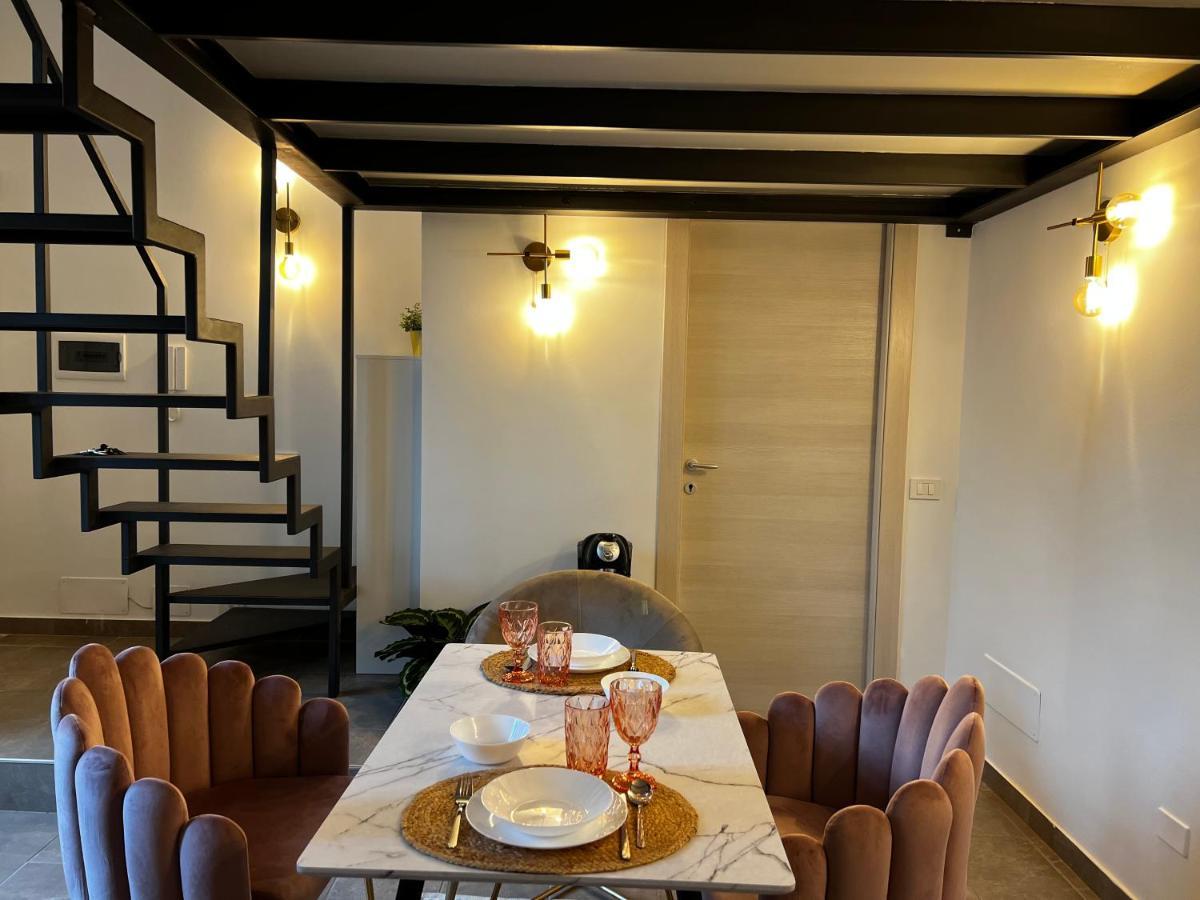 Regina Milano In Porta Romana 2 - Sky Tv, Wifi E Breakfast Box Apartment Exterior photo